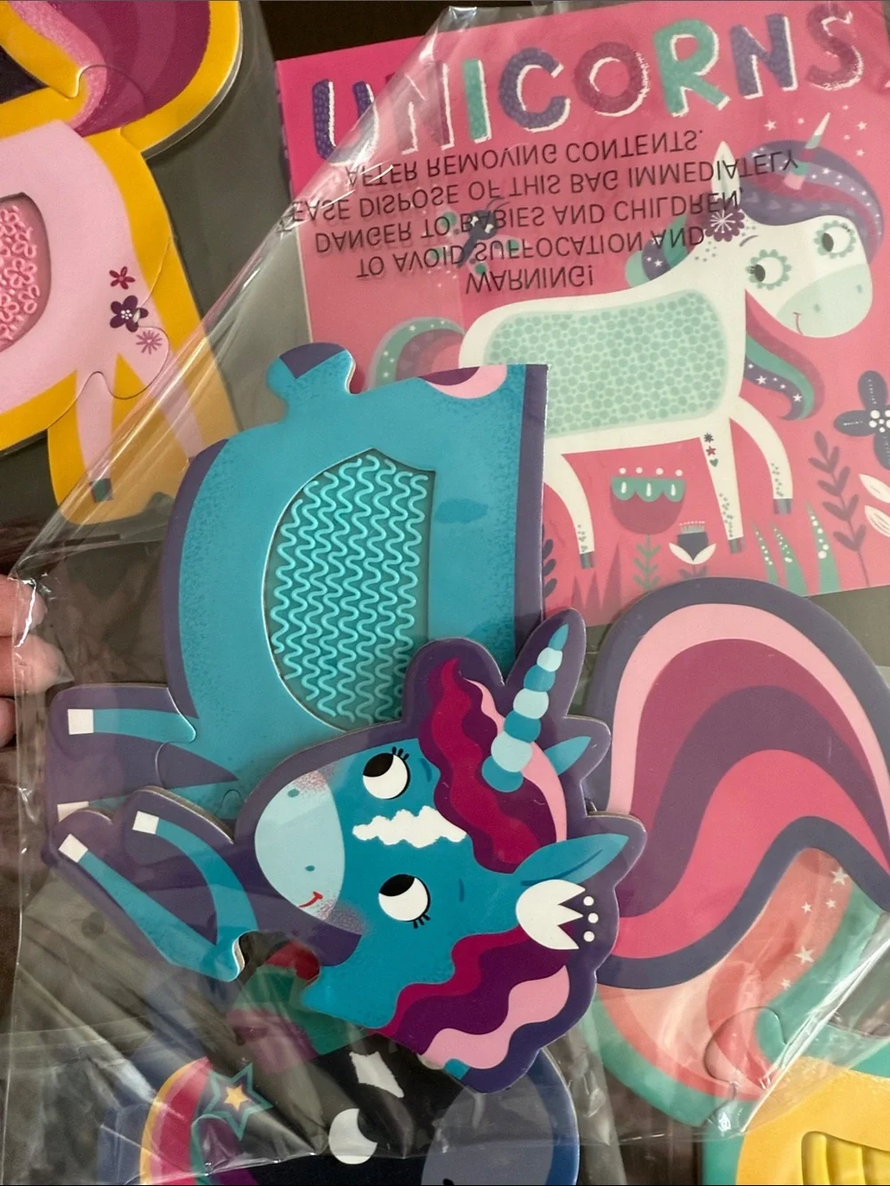 NWT Unicorns Touch and Feel Sensory Jigsaw Puzzles - Pink